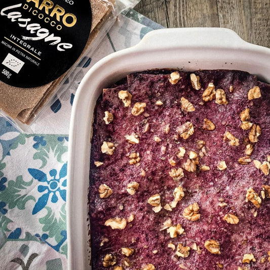 Lasagne di farro con radicchio, ricotta e noci