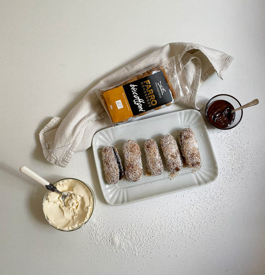 BISCOTTONI INTEGRALI DI FARRO CON COCCO, MASCARPONE E CREMA DI NOCCIOLE