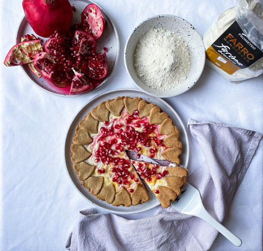 CROSTATA CON CREMA DI RICOTTA, YOGURT E MELOGRANO