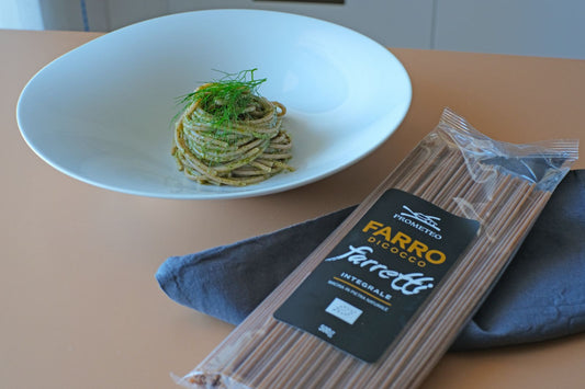 SPAGHETTI DI FARRO CON PESTO DI FINOCCHIETTO