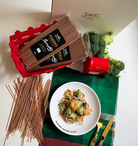 SPAGHETTI DI FARRO CON CREMA DI BROCCOLI E MAZZANCOLLE
