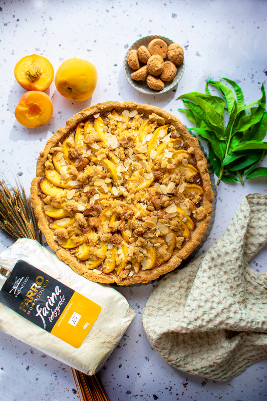 CROSTATA DI FARRO INTEGRALE PESCHE E AMARETTI