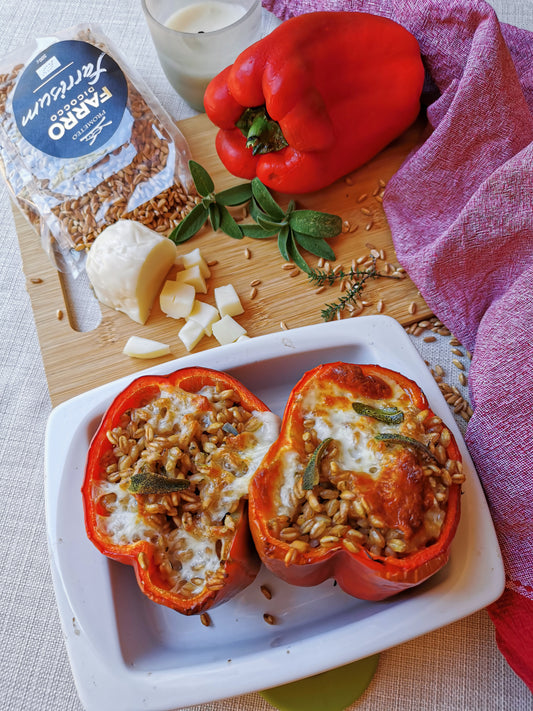 PEPERONI RIPIENI DI FARRO FILANTE